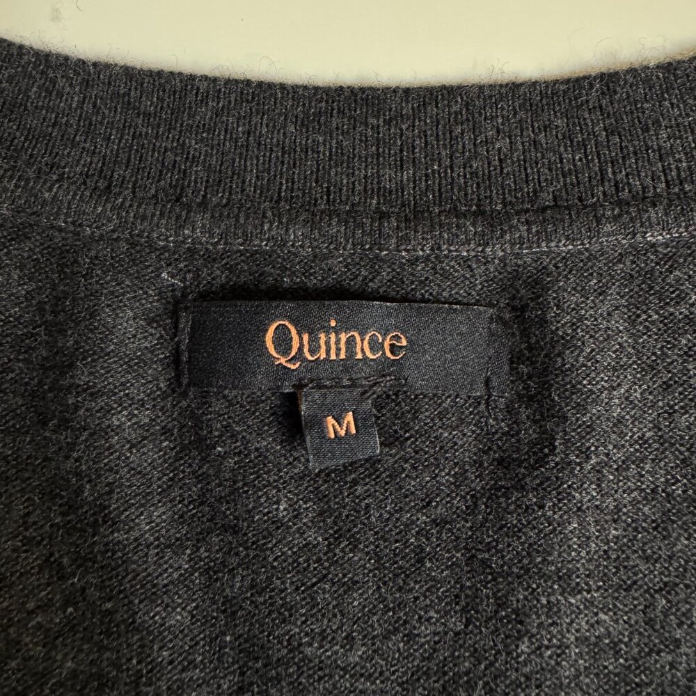 Quince Lightweight Cotton Cashmere V-Neck Sweater – Charcoal Gray - Picture 7 of 9